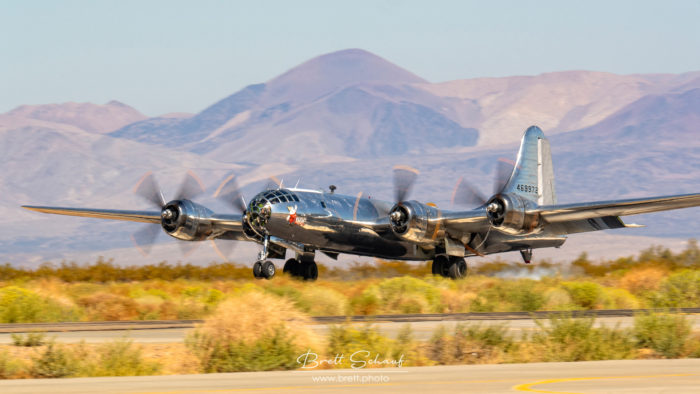 Doc landing at Inyokern, October 2019